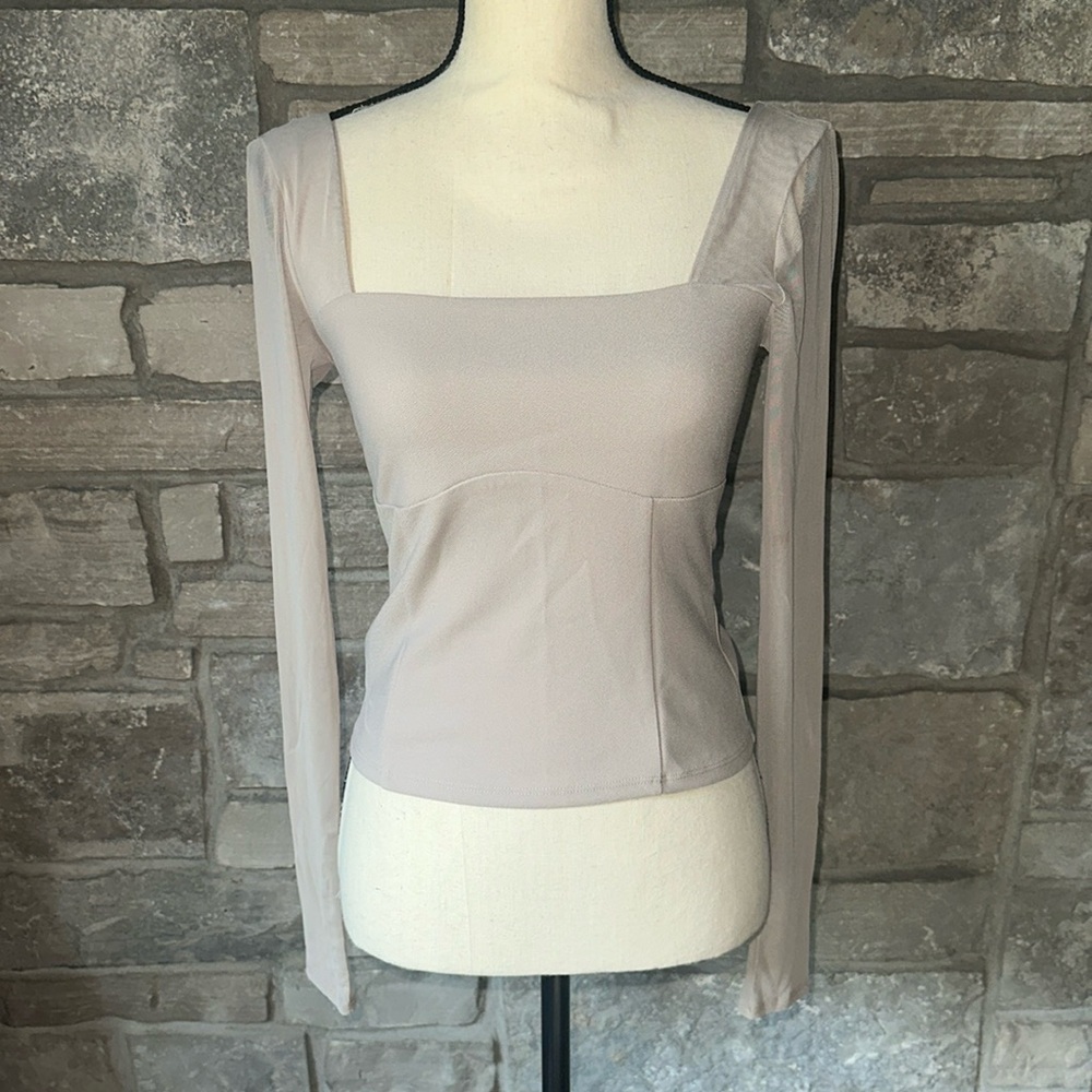 Abercrombie and Fitch Top
